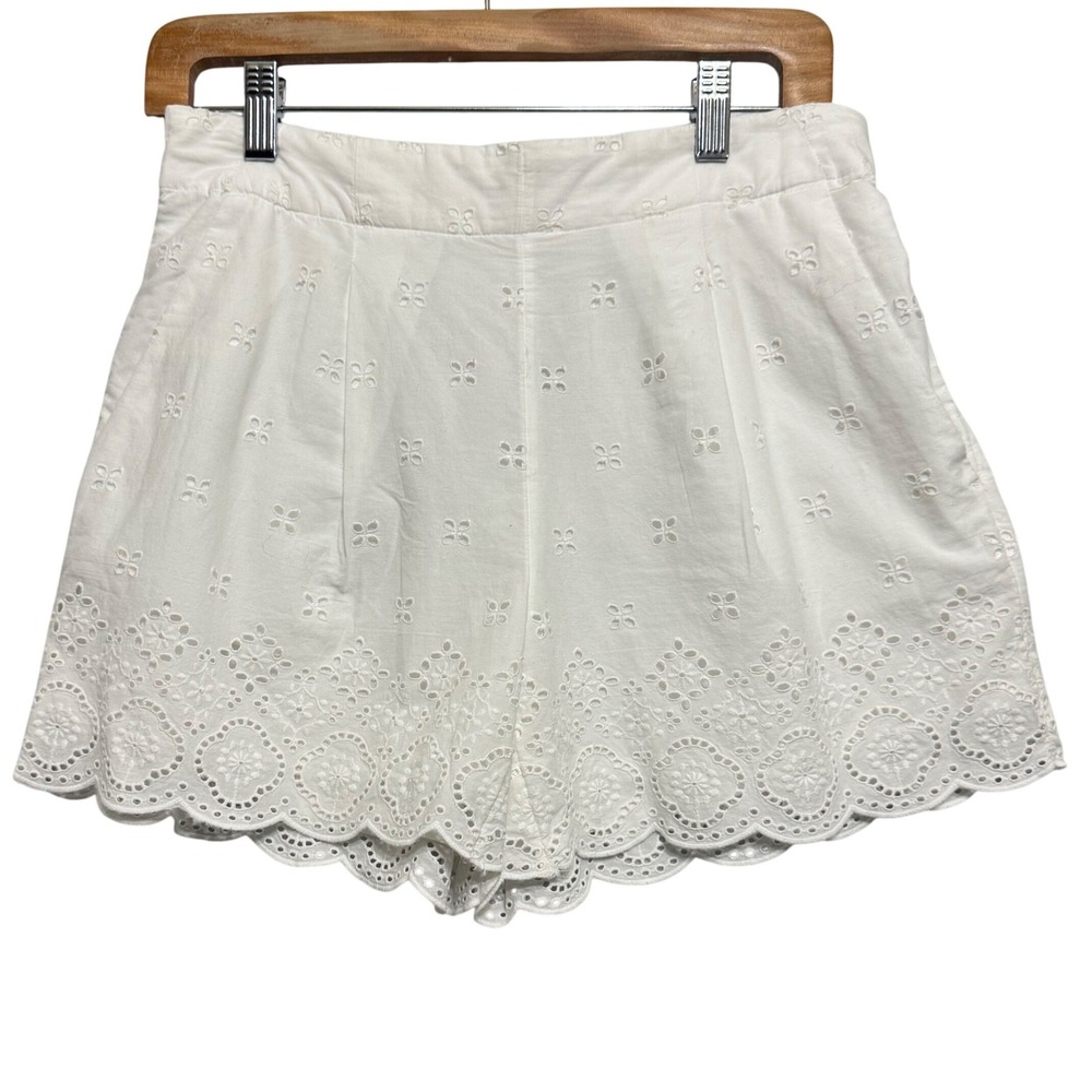 LOFT Eyelet Shorts XS White NWT Scalloped Cotton Boho Floral Embroidery‎ - Picture 3 of 9